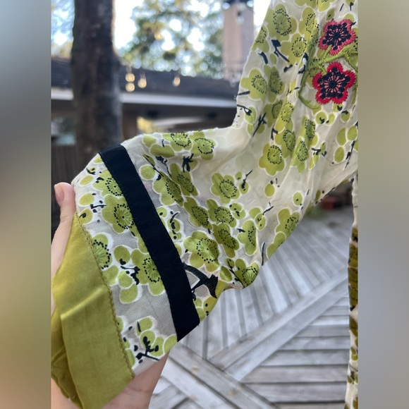 Green kurta and dupatta - Picture 3 of 8